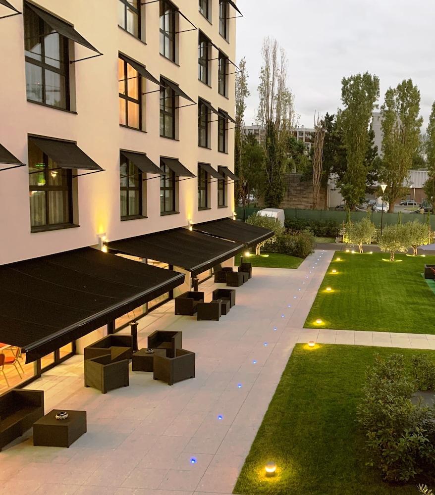 Hotel Forest Hill Meudon Velizy Экстерьер фото